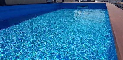 PISCINA PRIVILEGE IN CONTAINER DA 20 PIEDI